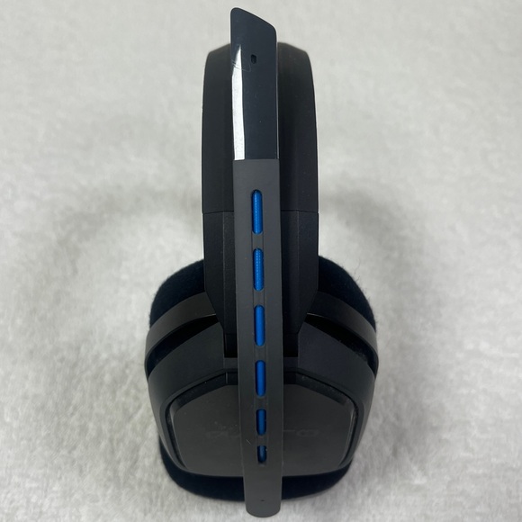 Astro A10 Wired Stereo Gaming Headset Sony PS4 PS5 Xbox One PC Nintendo Switch - Picture 12 of 16